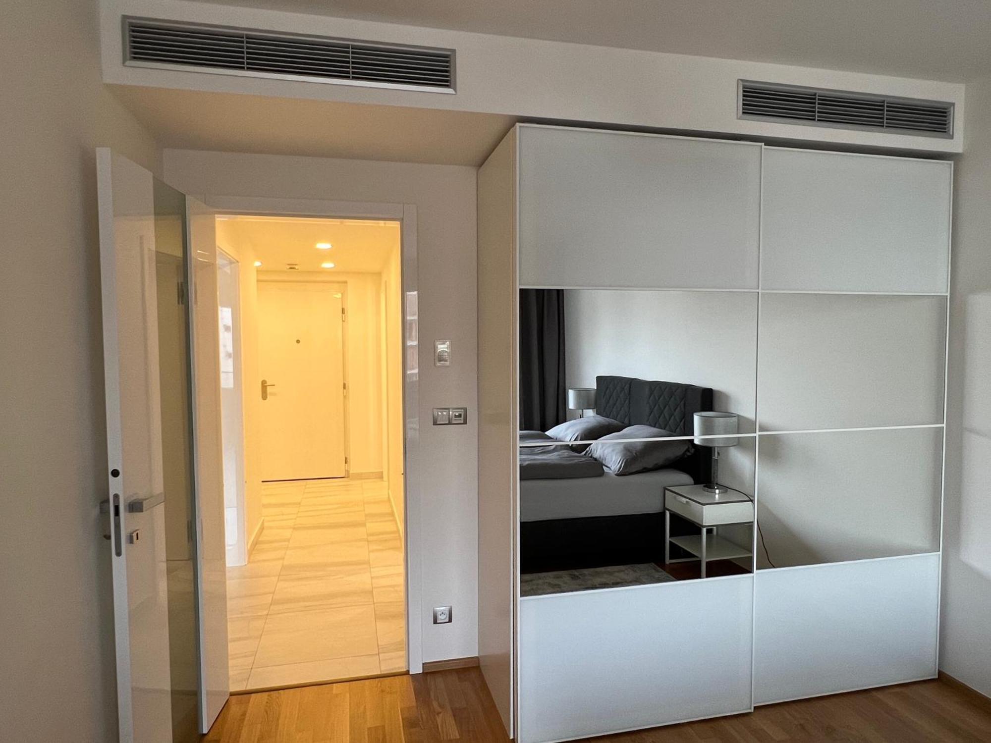 Quiet Apartment In The Centre Praga Exterior foto